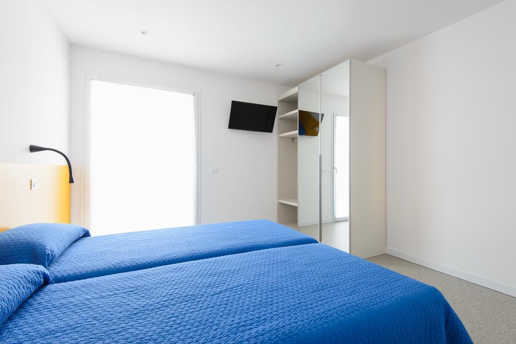 Residenza Edda Apartment Линяно Сабиадоро Стая снимка