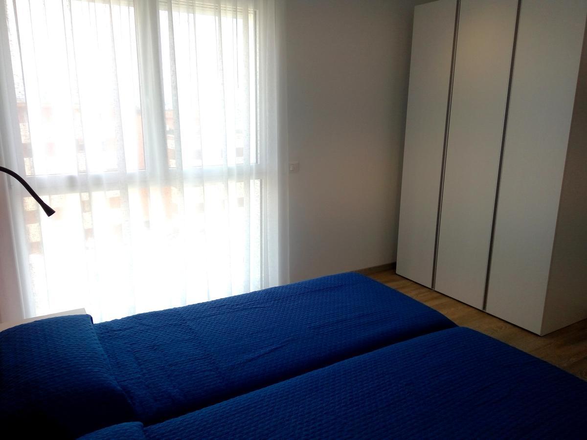 Residenza Edda Apartment Линяно Сабиадоро Екстериор снимка
