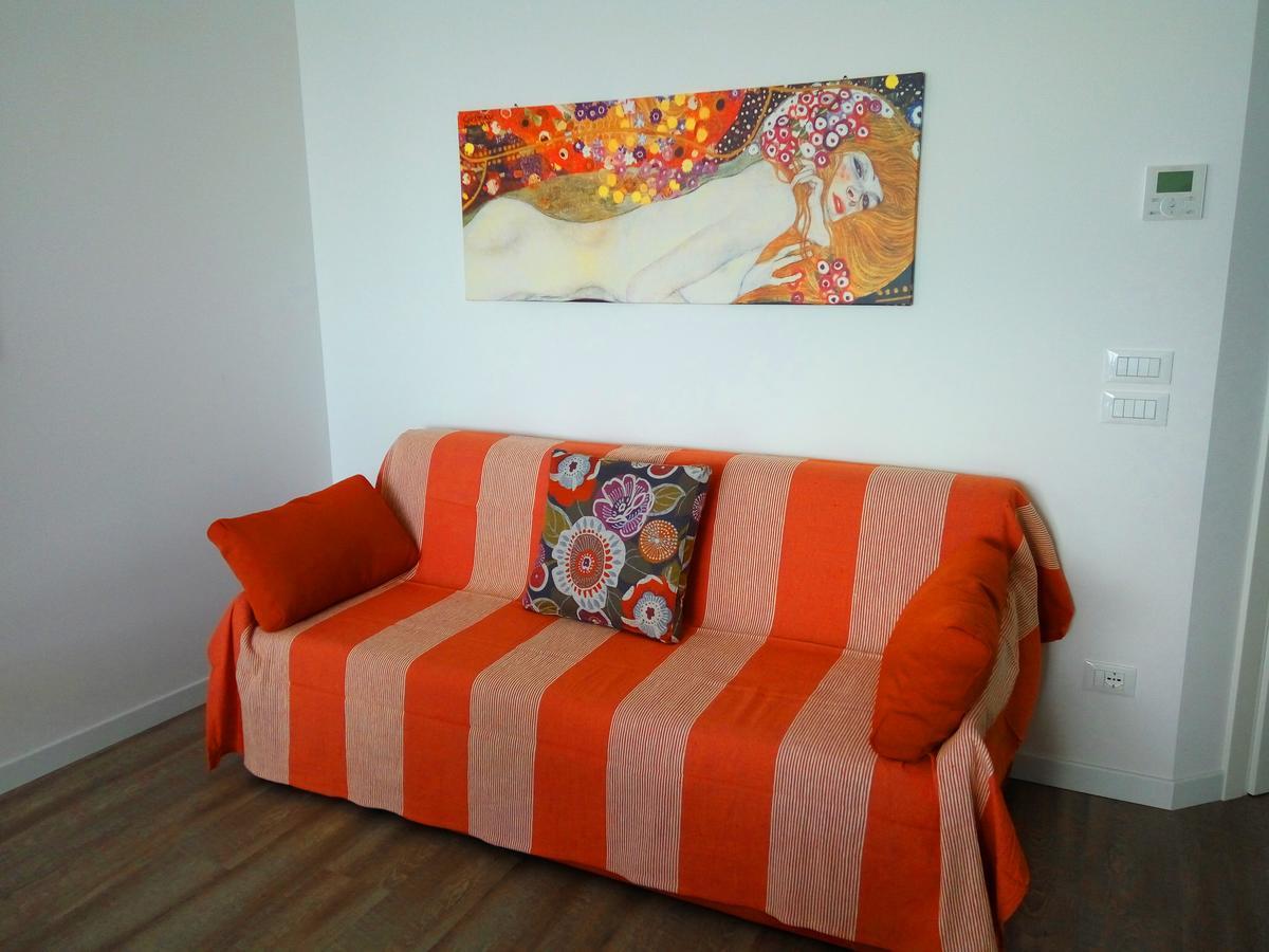 Residenza Edda Apartment Линяно Сабиадоро Екстериор снимка